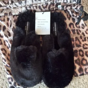 GENERATION LIVE Vegan Fur Slippers