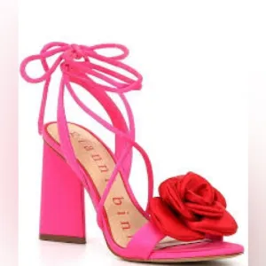 GIANNI BINI NWT  Gianni Bini Dakota Satin Flower Ankle Wrap Dress Sandals |