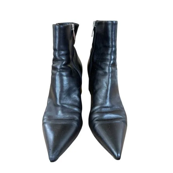 Gianvito Rossi Black Leather Pointed Toe Ankle Boots 39.5 Made in Italy