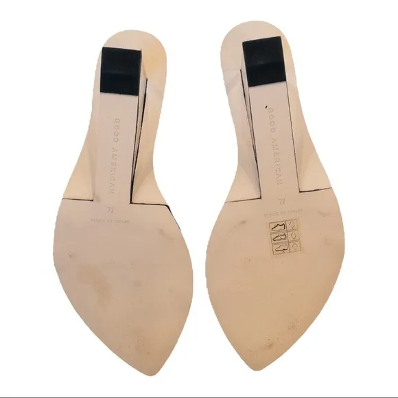 GOOD AMERICAN Cinder-F*cking-Rella Wedge in Silver - Size 7.5