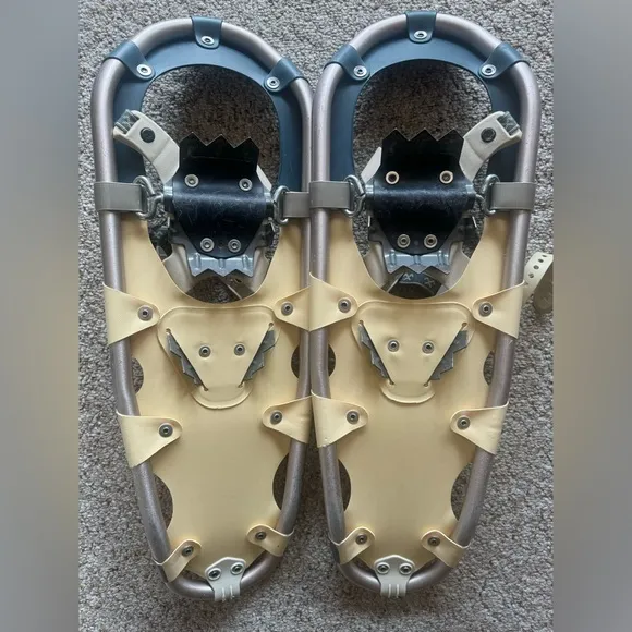 GUC TUBBS Unisex Frontier 21 Winter Outdoor Sport Adventure Snow Shoes 8x21 Tan