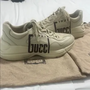 Gucci Cream Men's Sneakers