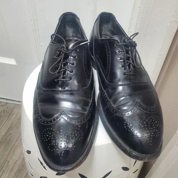 HANOVER MEN'S CLASSICS MASTERFLEX LEATHER WING TIP DRESSY SHOES SIZE 7.5 🌴