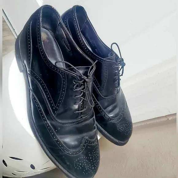 HANOVER MEN'S CLASSICS MASTERFLEX LEATHER WING TIP DRESSY SHOES SIZE 7.5 🌴