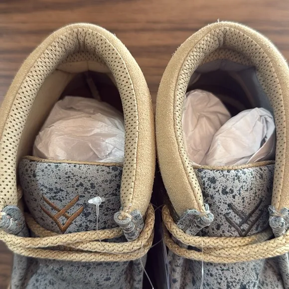 Hawx Women’s Tan and Gray Moccasins