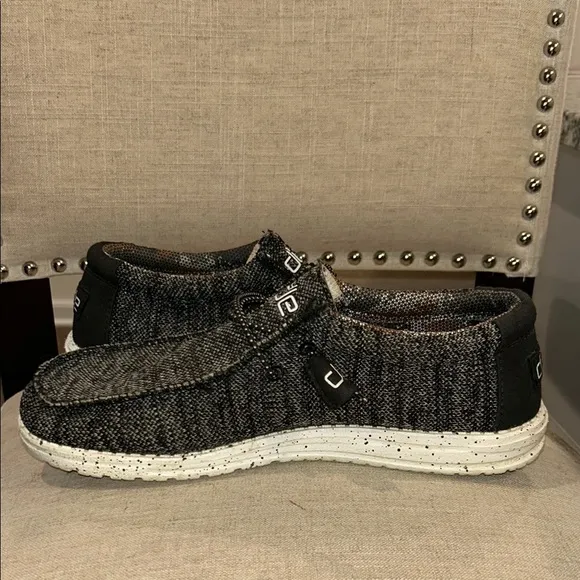 Hey Dude Men's Wally Sox Black &amp; White Shoes