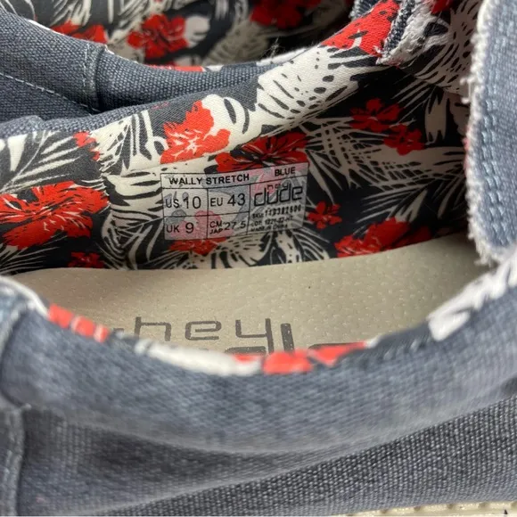 HEYDUDE Men’s Wally Stretch Slip-On Size 10 in Navy