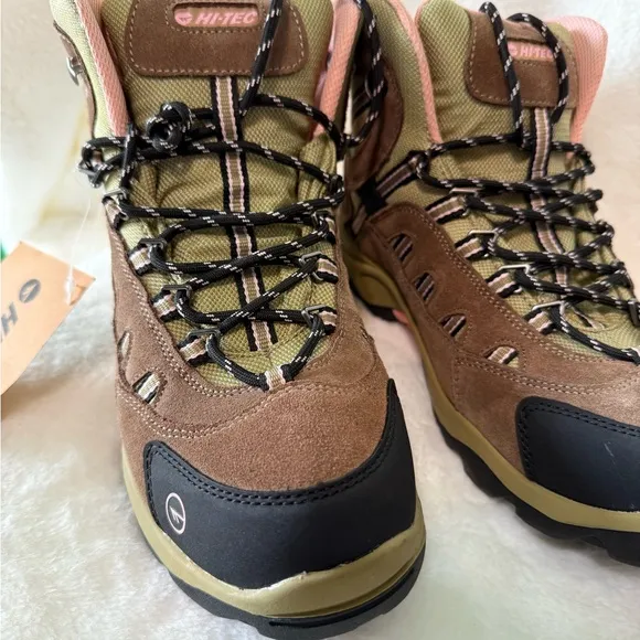Hi-Tec Women’s Hiking Boots US 9.5M EU 41 Leather Pink &amp; Olive Trail Boots NEW