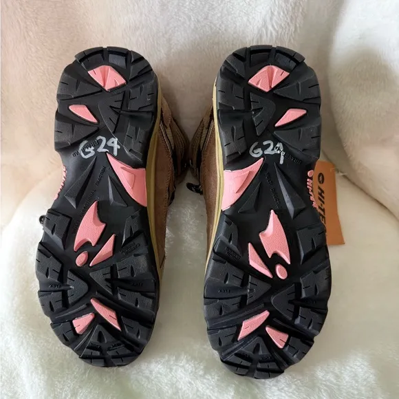Hi-Tec Women’s Hiking Boots US 9.5M EU 41 Leather Pink &amp; Olive Trail Boots NEW