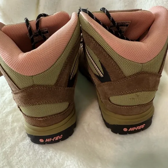 Hi-Tec Women’s Hiking Boots US 9.5M EU 41 Leather Pink &amp; Olive Trail Boots NEW