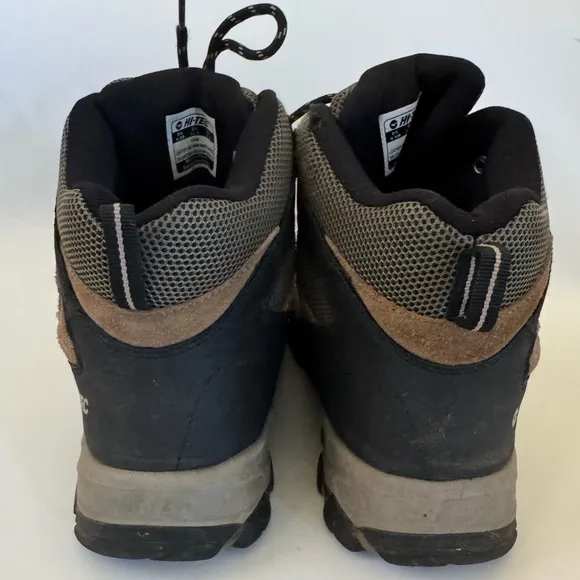 HI-TEC Yosemite Mid Waterproof Hiking Boots for Men, Size 9.5
