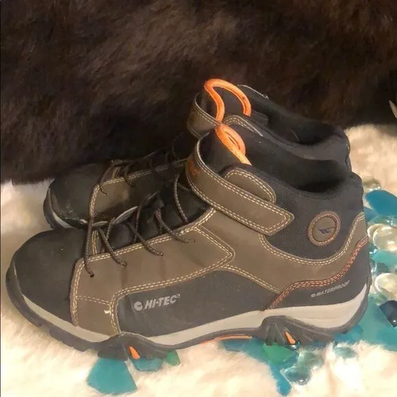 Hi-Tec ankle boots (3084W)