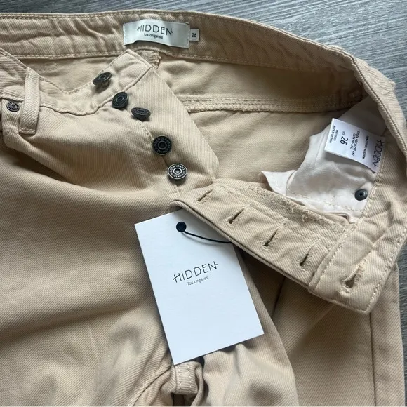Hidden Tracey high-rise Straight Latte/tan Jeans distressed NWT size 26