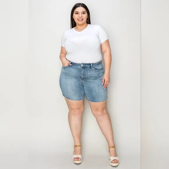 High Rise Cut-off Frayed Midi Boyfriend Jean Shorts Slit Relaxed Fit Judy Blue