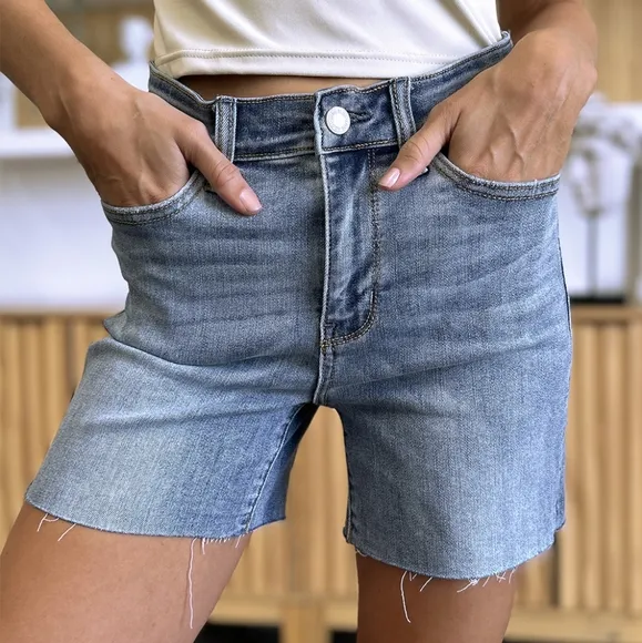 High Rise Cut-off Frayed Midi Boyfriend Jean Shorts Slit Relaxed Fit Judy Blue