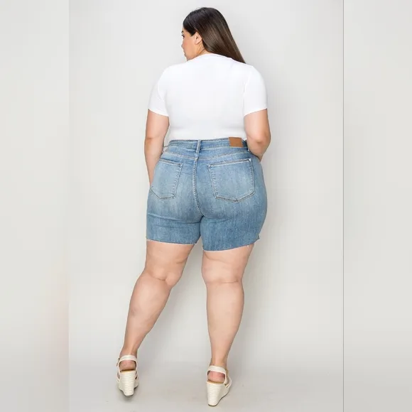 High Rise Cut-off Frayed Midi Boyfriend Jean Shorts Slit Relaxed Fit Judy Blue