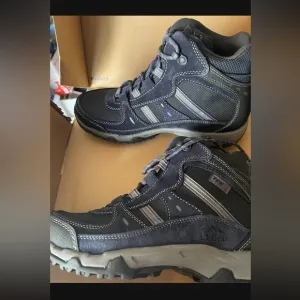 Hiking boots, L.L bean unisex trail shoe, train sneaker boot blue size 7.5 men