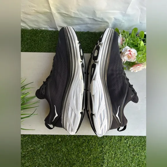 HOKA BONDI  8 Running black and white Shoe men size  12.2E preowned