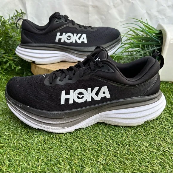 HOKA BONDI  8 Running black/white Shoe mens size 10D