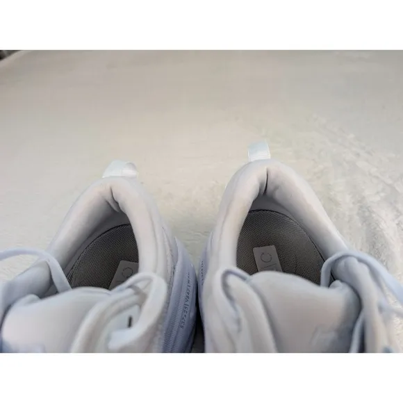 Hoka Bondi 8 Running Shoes Mens sz 8D White Cushioned Walking