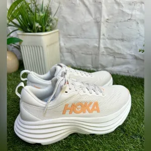 HOKA Bondi 8 sneakers women size 8 White / Cantaloupe New Season Women$171 new