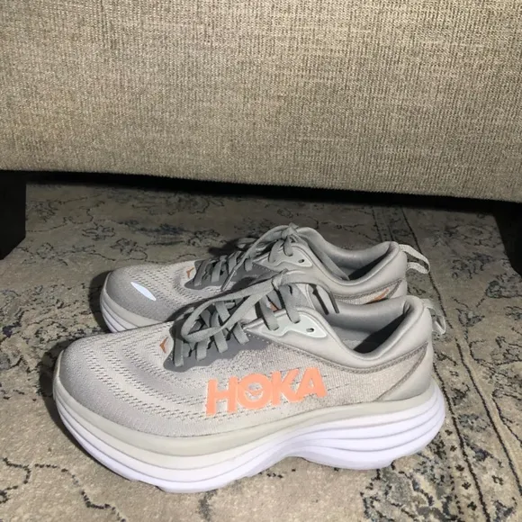 Hoka Bondi 8 Wide Running Shoes