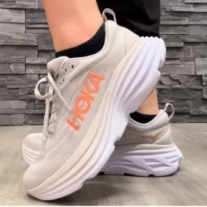 Hoka Bondi 8 Wide Running Shoes
