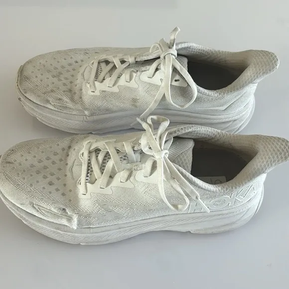 Hoka Clifton 9 Size 9B