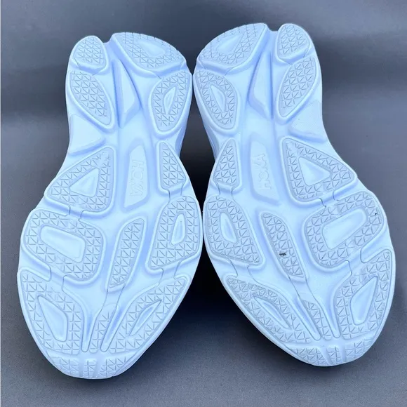 HOKA Men's Bondi 8 Sneakers White Ultra Cushioned 9.5 D