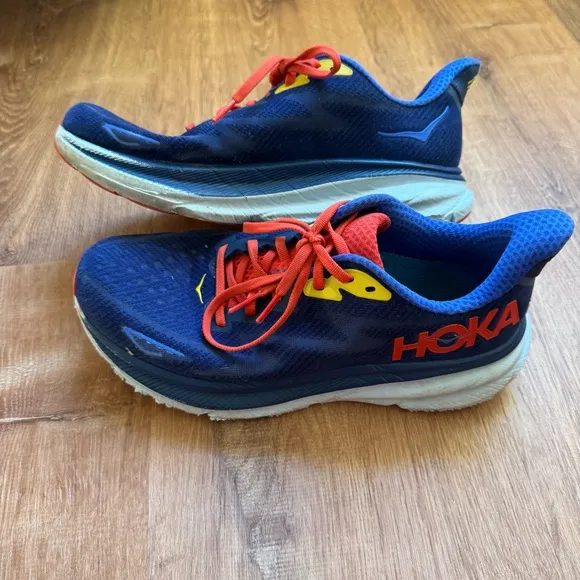 Hoka Men's Clifton 9 Running Shoes