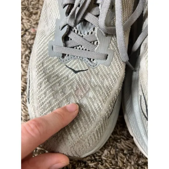 Hoka One One Gray Clifton 5 Running Sneakers Mens Size 9D Athletic Sneakers