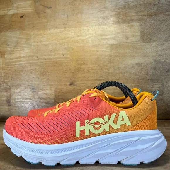 Hoka One One Rincon 3 Womens Sz 9.5 Running Shoes Sneakers Orange Yellow