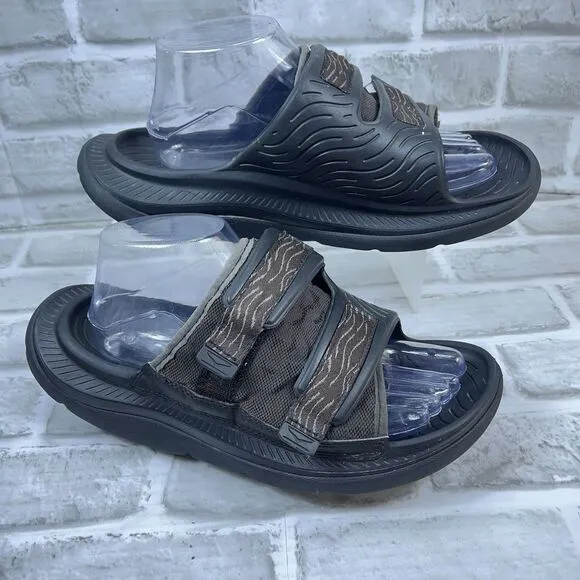 Hoka One Ora Luxe Men’s Size 10 Black Recovery Slide Slippers Adjustable Sandals