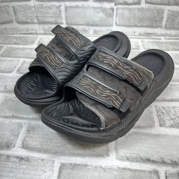 Hoka One Ora Luxe Men’s Size 10 Black Recovery Slide Slippers Adjustable Sandals
