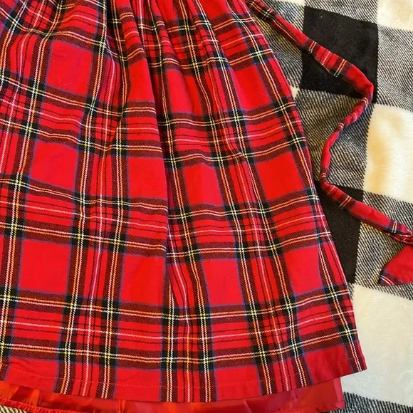 Holly Hastie London Holiday Festive Dress. Plaid Tartan with tie. Age 9-10