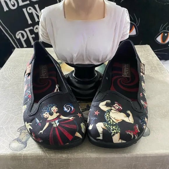 Hot Chocolate Freak Show Retro Vintage Inspired Slip-on Shoes, size 7