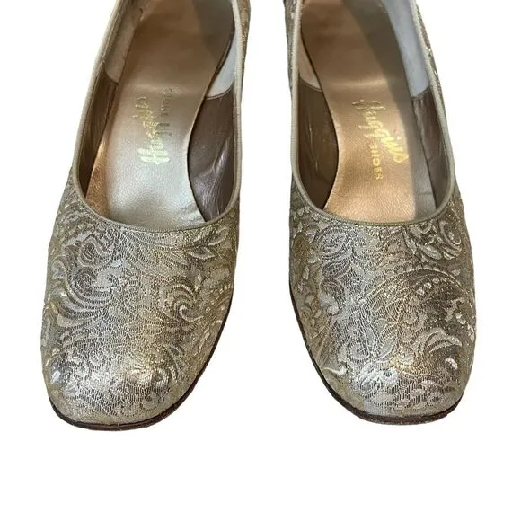 Huggins Shoes Dressy Heels Champagne Silver Gold Embossed Tapestry, size 6.5AAA