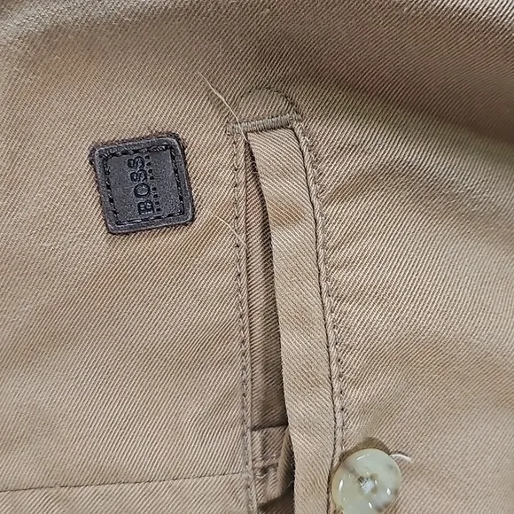 HUGO BOSS Men Dress Pants.