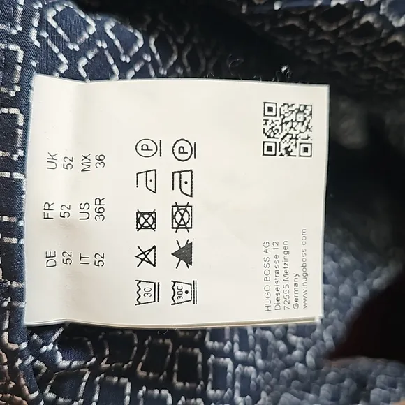 HUGO BOSS Men Dress Pants.