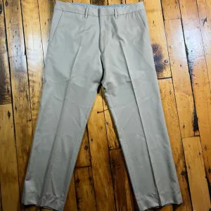 Hugo Boss Men’s 34x30 100% Virgin Wool Dress Pants Slacks Tan Beige Luxury Soft