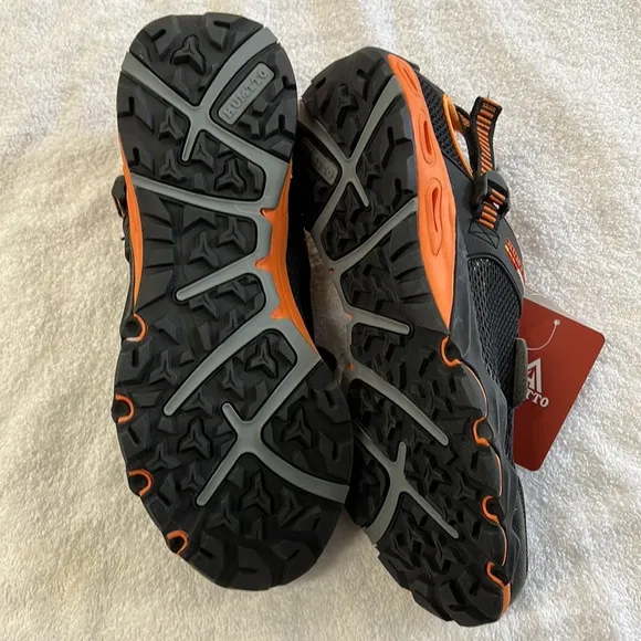 Humtto men’s outdoor shoes