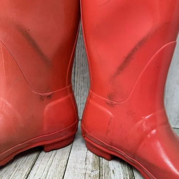 Hunter Rain Boots Womens Size 7 Pink Rubber Original Tall Classic Outdoor Matte