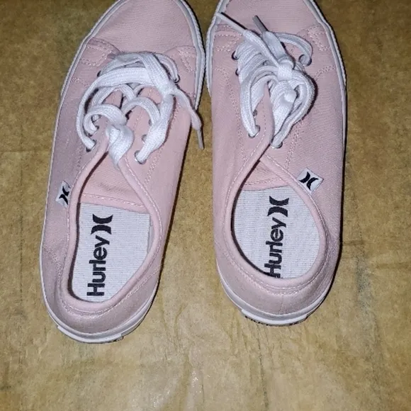 Hurley Women's Pink Casual Shoes