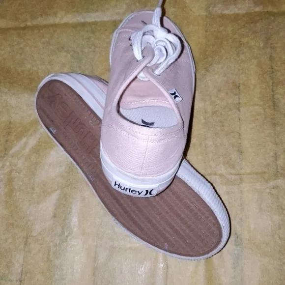 Hurley Women's Pink Casual Shoes