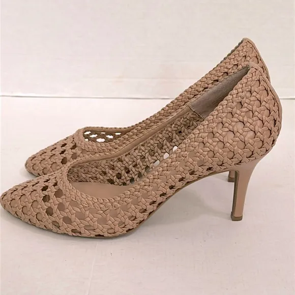 INC Women's Zitah Mid-Heel Pumps size 9