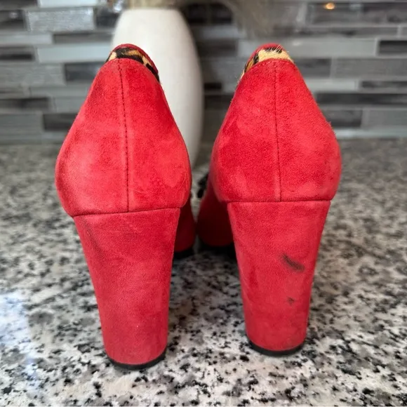 Isaac Mizrahi | Suede Leopard Print Bow Pumps Size 8