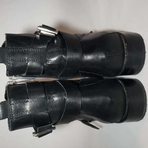 Ivanka ,Black leather women's riding boots, leather,size 6.5
