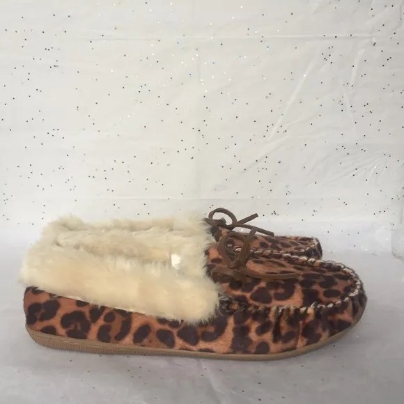 J Crew Faux Calf Hair Leopard Print Fuzzy Faux Fur  Moc Slippers - Size 10 Cozy