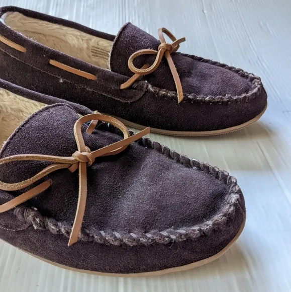 J CREW men's suede moccasin slippers