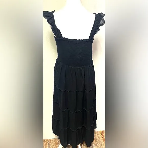 J Crew Smocked Tiered Maxi Boho Minimalist Dress Clip-Dot Style Size Medium